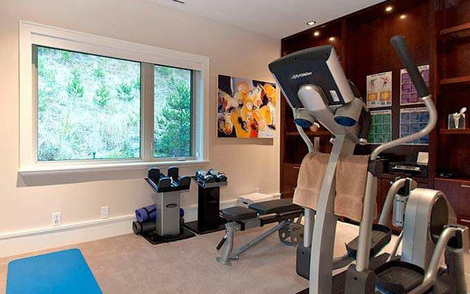 日照装修设计室内家庭健身房，让自己过上健康生活